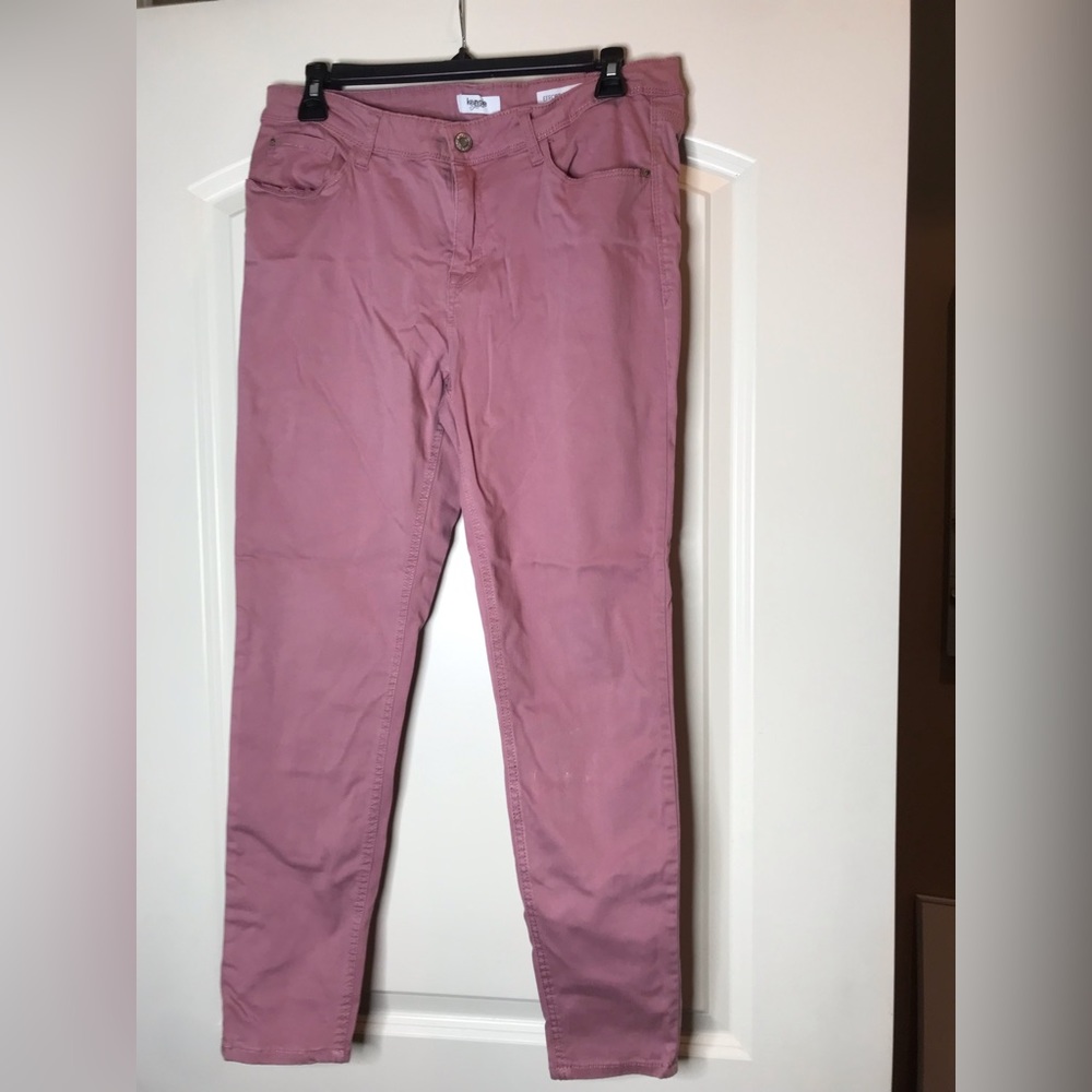 Effortless Ankle Mid Rise Jeans